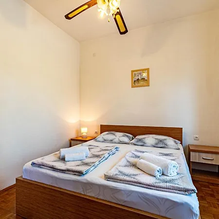 Apartments By The Sea Tri Zala, Korcula - 9237 Zrnovo Exterior photo
