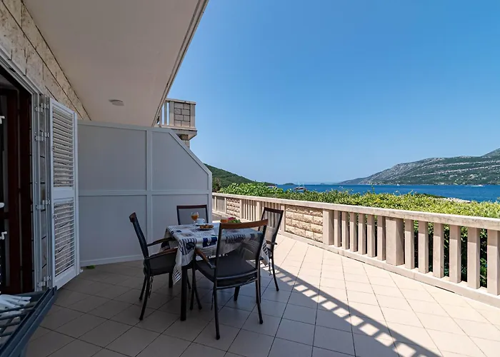 Apartments By The Sea Tri Zala, Korcula - 9237