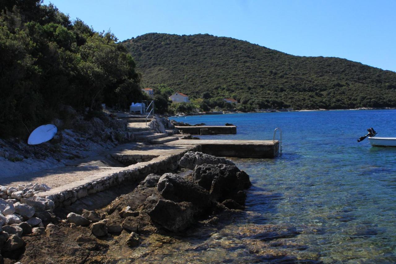 Apartment By The Sea Tri Zala, Korcula - 9237 *