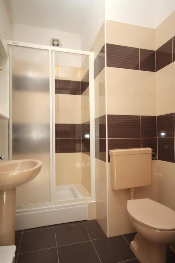 By The Sea Tri Zala, Korcula - 9237 Apartment *