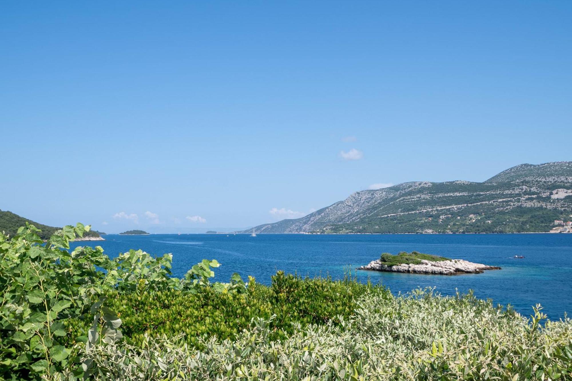 By The Sea Tri Zala, Korcula - 9237 Apartment *