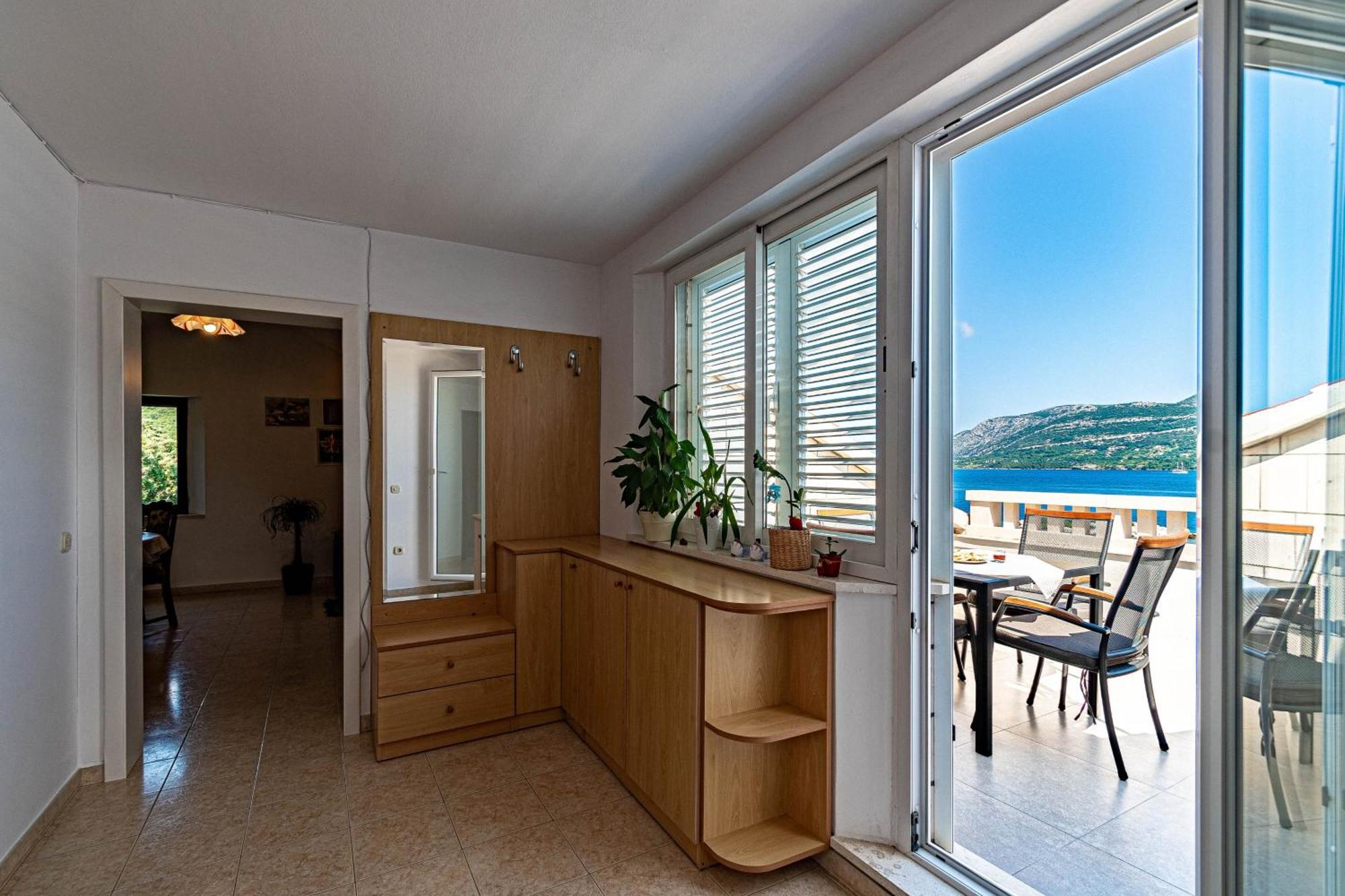 By The Sea Tri Zala, Korcula - 9237